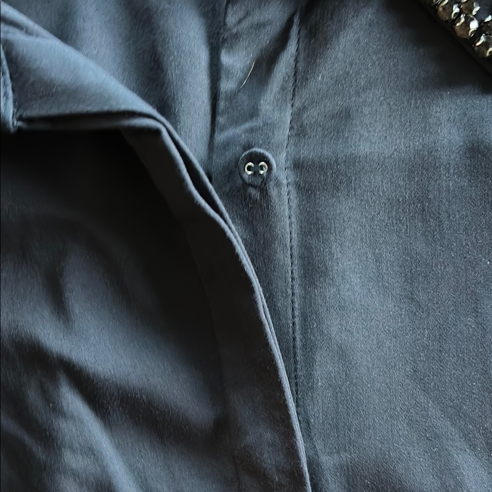 Democracy Elegant Women's Top with Beaded Collar - Picture 3 of 7